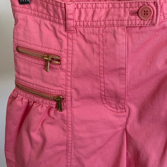 Girl mini skirt
Moschino Cheap And Chic - Picture 2 of 9